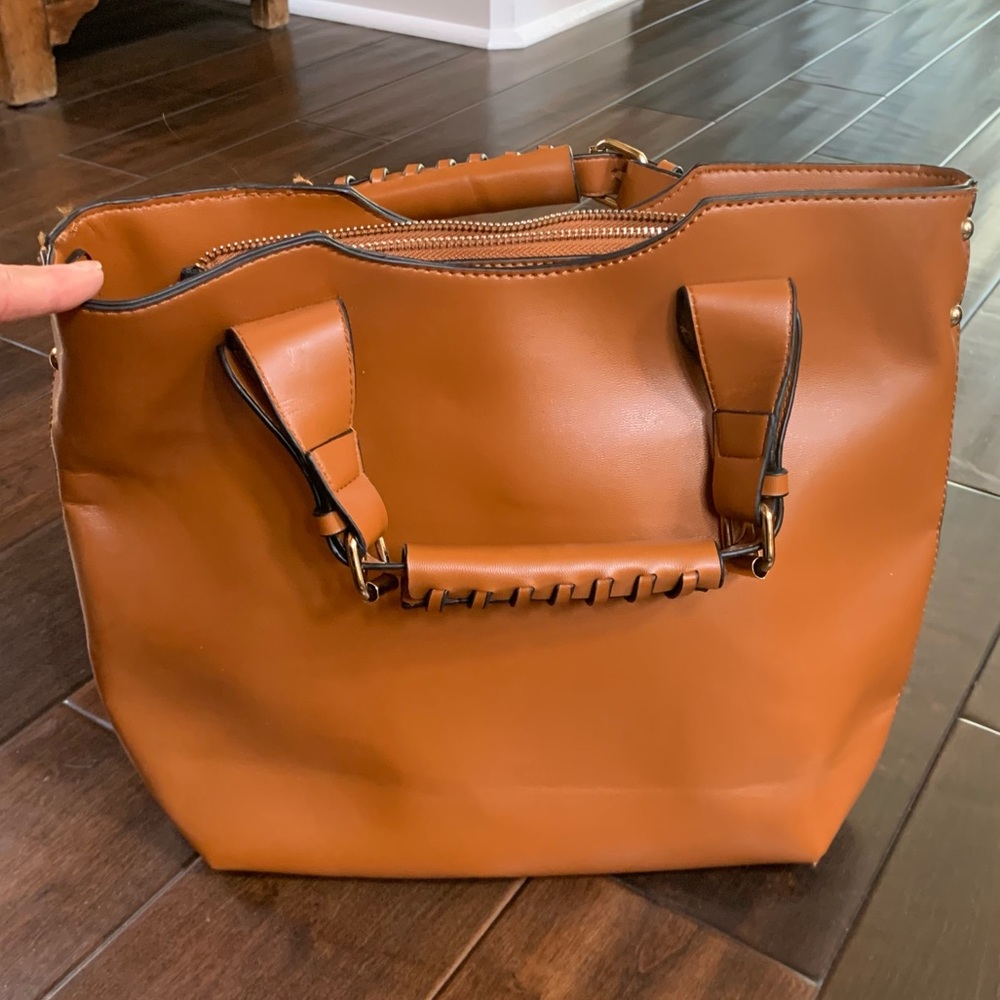 Handbag
